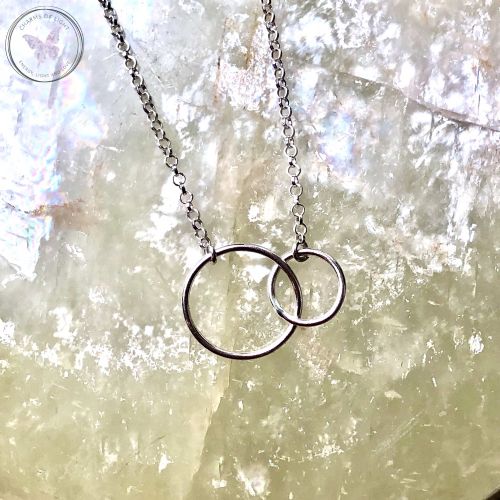 Silver Linked Circles Chain Necklace (16inches)